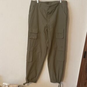 Olive Women’s Cargo Pants